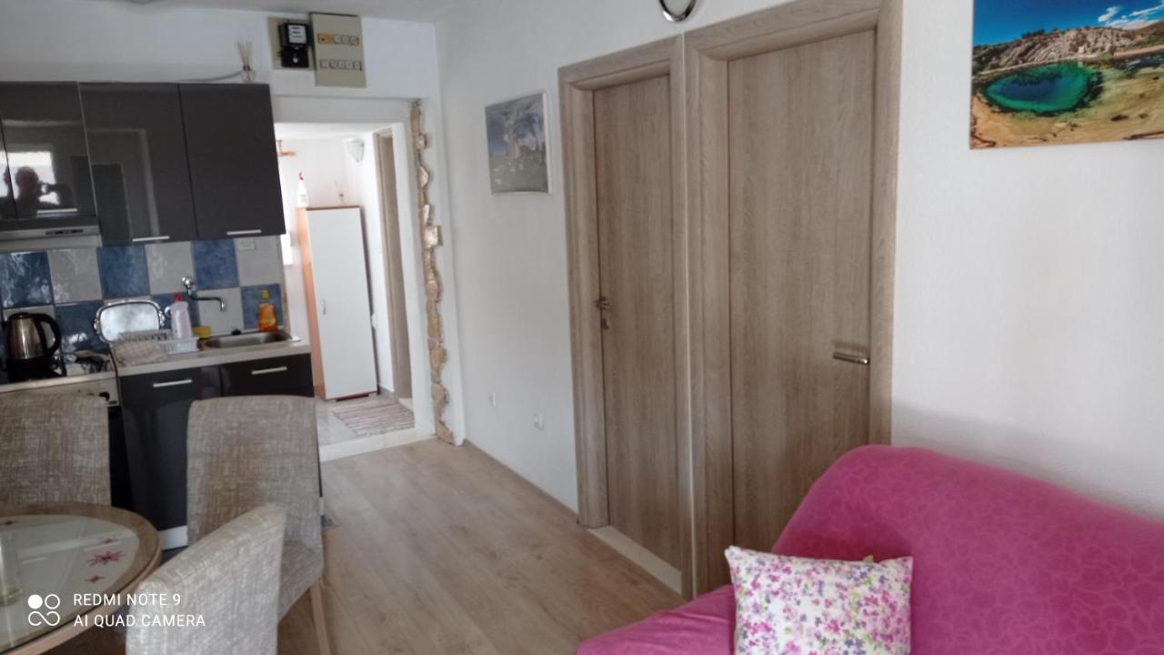 Holiday Home Marija Vrlika Dış mekan fotoğraf