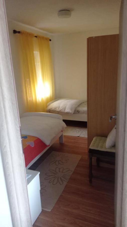 Holiday Home Marija Vrlika Dış mekan fotoğraf