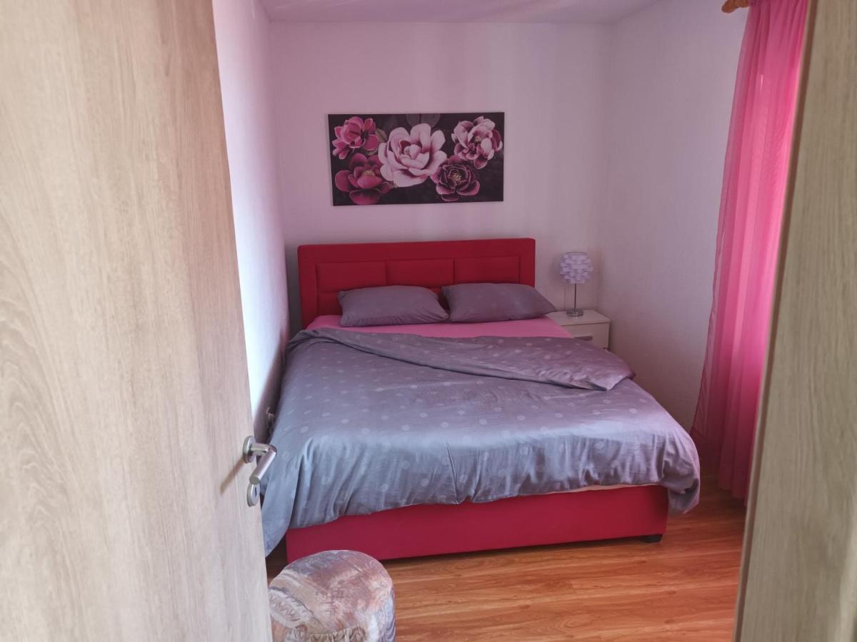 Holiday Home Marija Vrlika Dış mekan fotoğraf