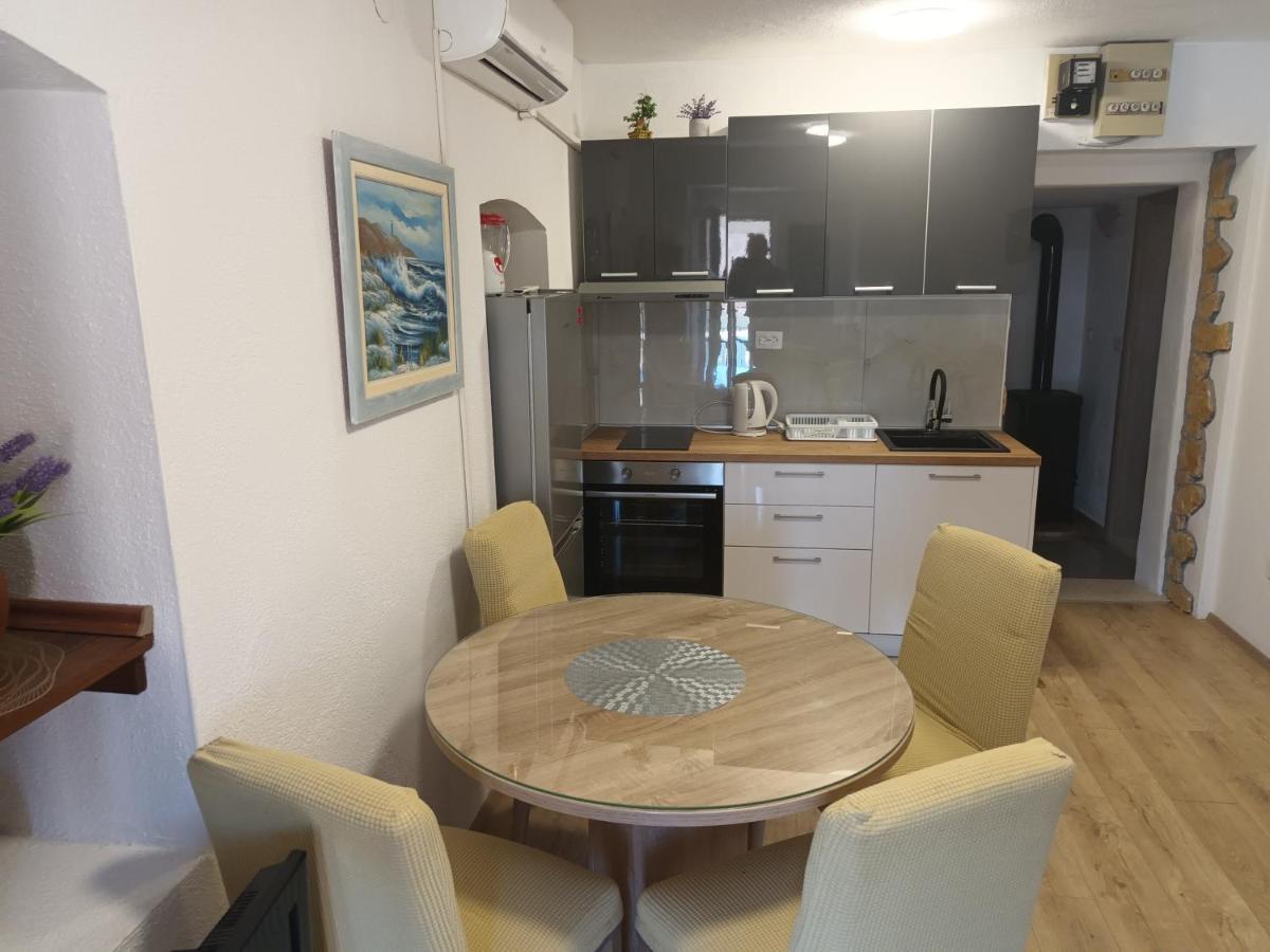 Holiday Home Marija Vrlika Dış mekan fotoğraf