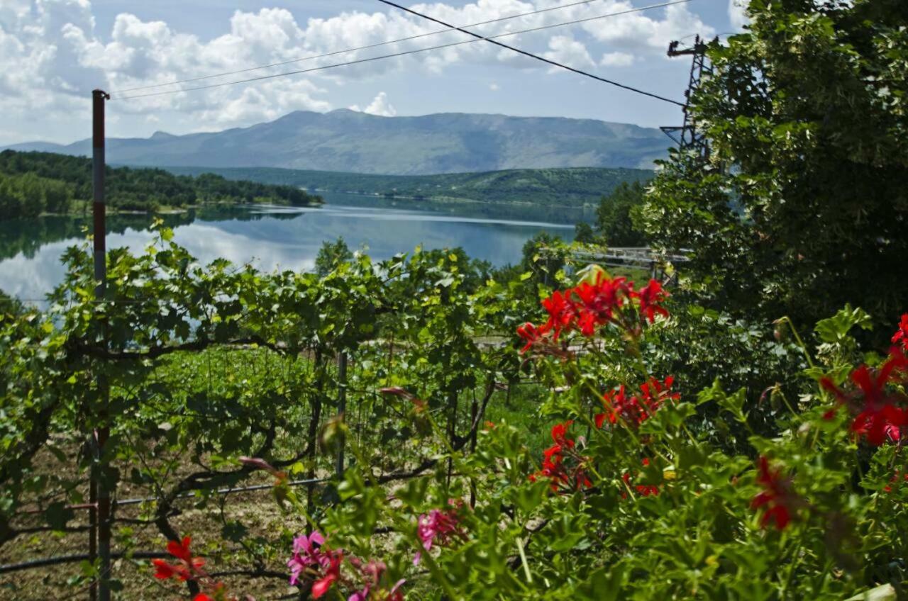 Holiday Home Marija Vrlika Dış mekan fotoğraf