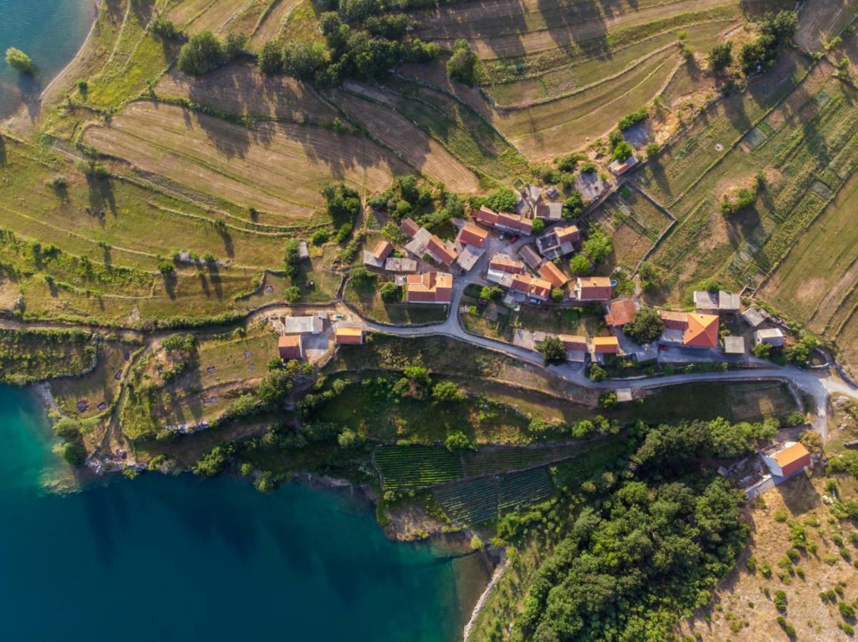 Holiday Home Marija Vrlika Dış mekan fotoğraf