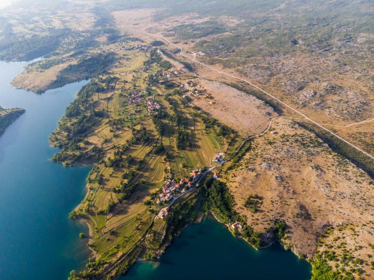 Holiday Home Marija Vrlika Dış mekan fotoğraf